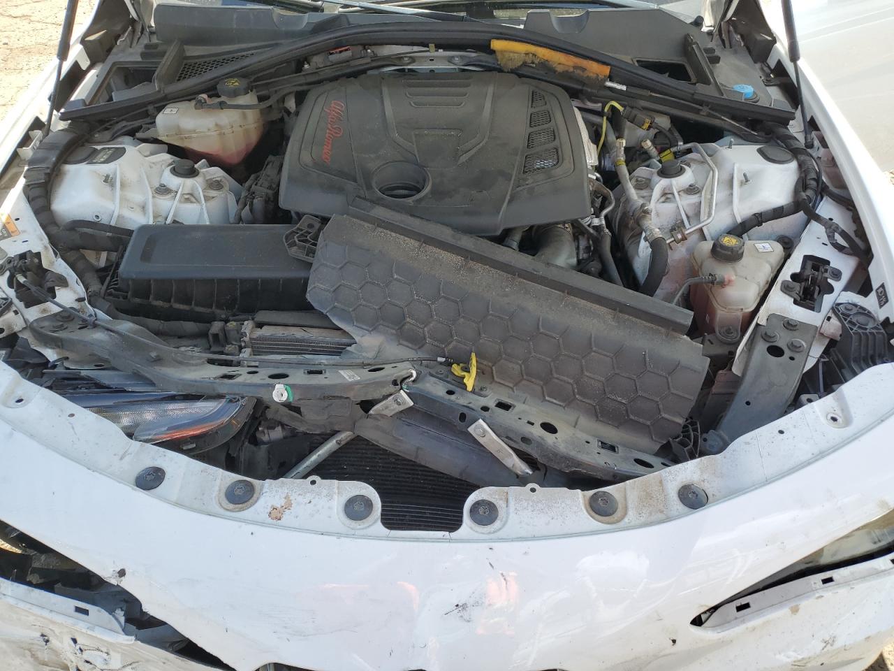ZARFAMBN9K7604511 2019 Alfa Romeo Giulia Ti