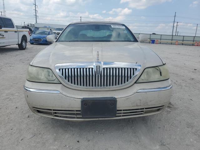 2003 Lincoln Town Car Cartier VIN: 1LNHM83W63Y627227 Lot: 56916204