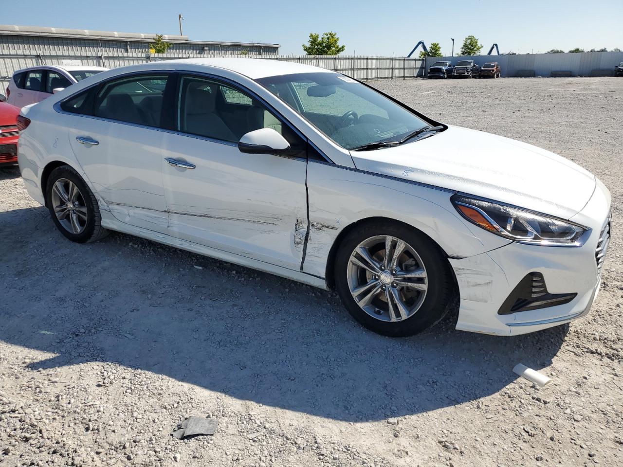 2018 Hyundai Sonata Sport vin: 5NPE34AF4JH615923