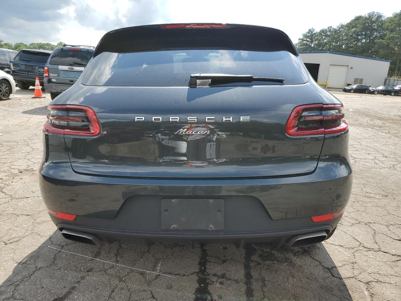 WP1AA2A54JLB08580 2018 Porsche Macan