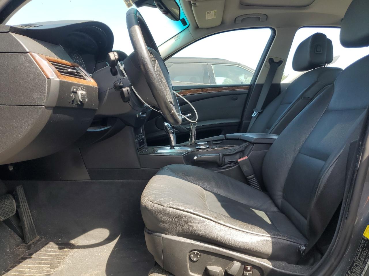 WBANU53588CT17157 2008 BMW 528 I