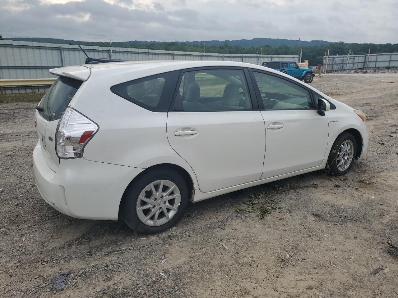 JTDZN3EU0C3108420 2012 Toyota Prius V