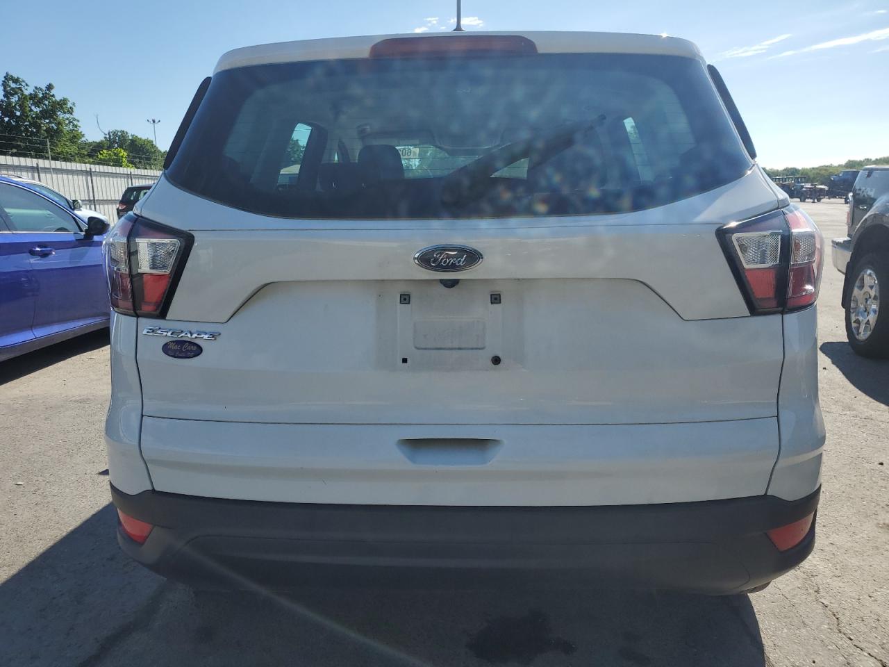 1FMCU0F79JUB34842 2018 Ford Escape S