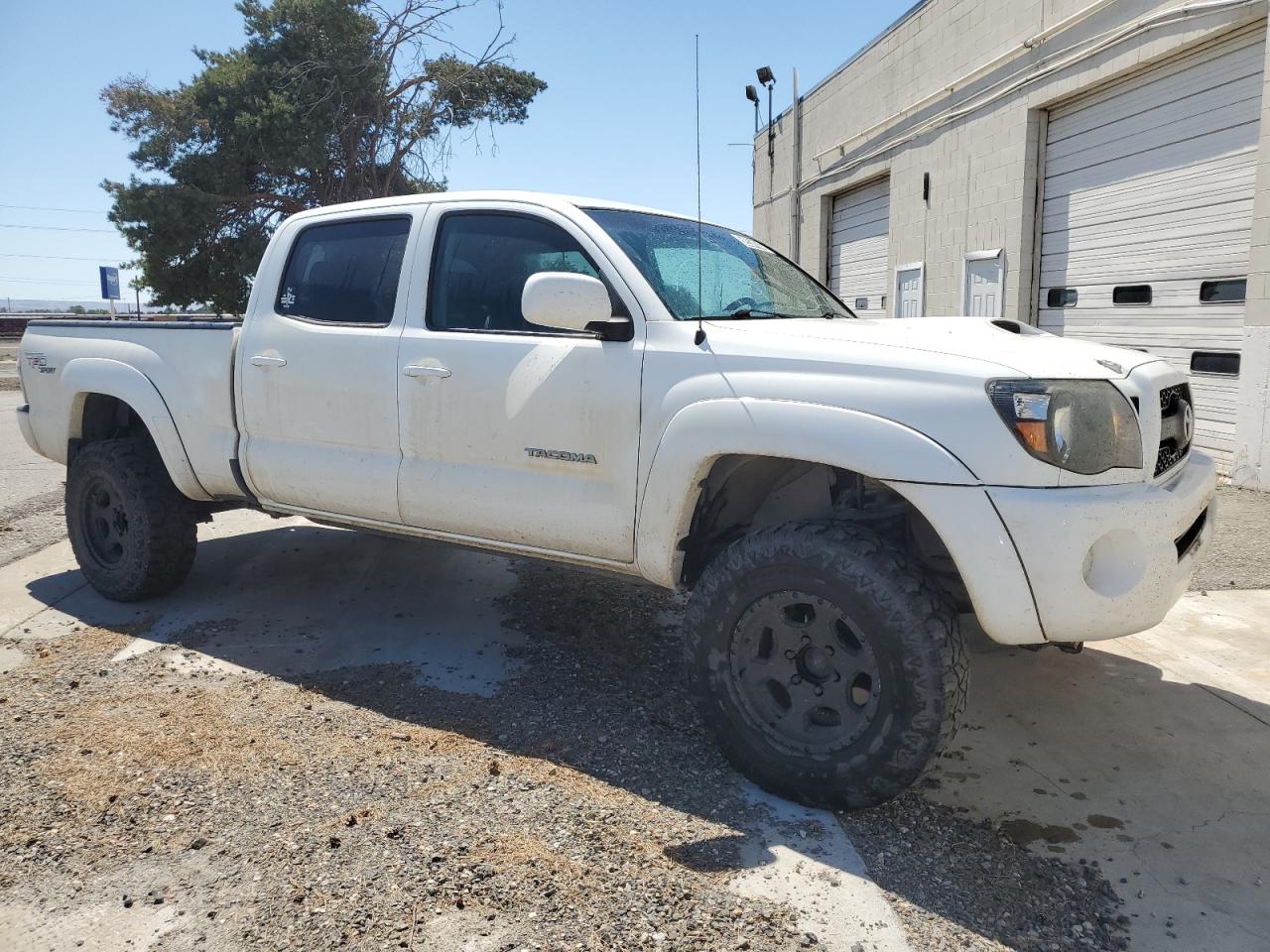 Lot #2950630358 2011 TOYOTA TACOMA DOU