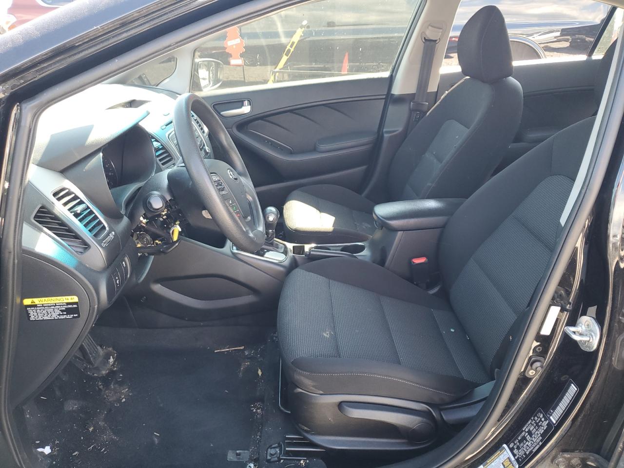 3KPFK4A70JE238396 2018 Kia Forte Lx