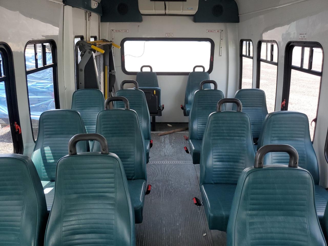 1GBJG31K281176348 2008 Chevrolet Express G3500