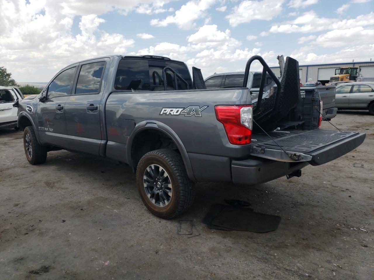 2019 Nissan Titan Xd Sl vin: 1N6AA1F40KN514953