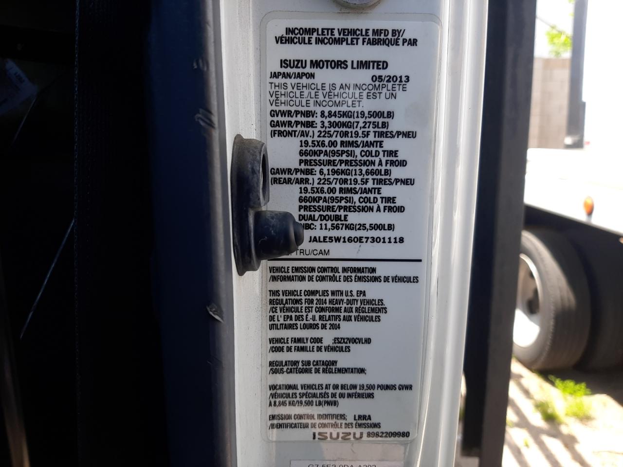 JALE5W160E7301118 2014 Isuzu Nrr