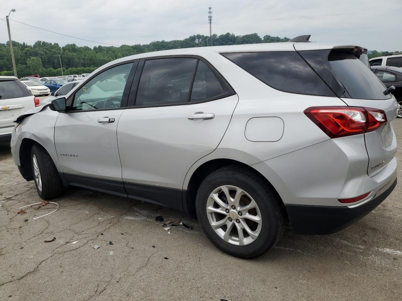 2018 Chevrolet Equinox Ls vin: 2GNAXREV6J6319377