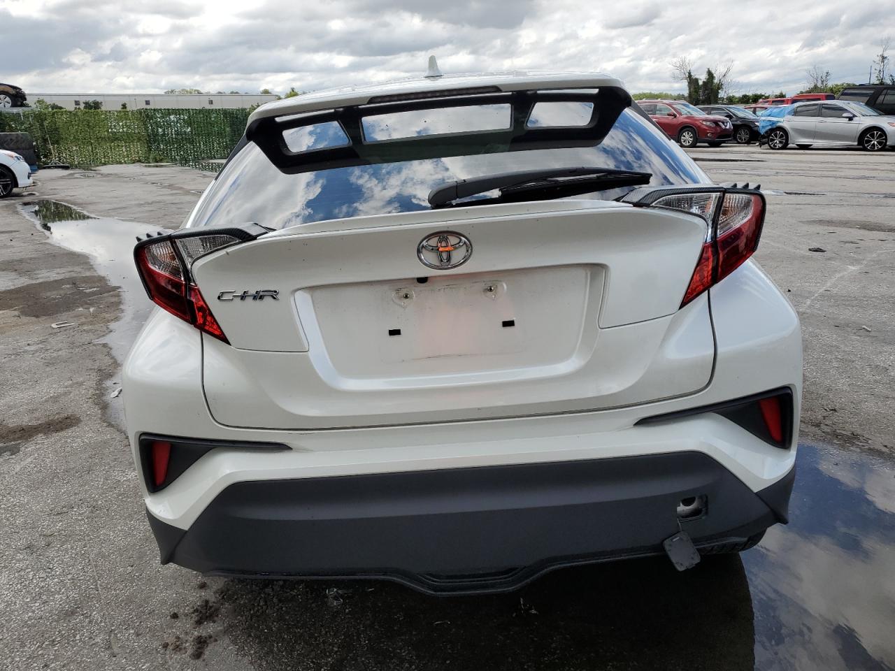 JTNKHMBX0L1072538 2020 Toyota C-Hr Xle