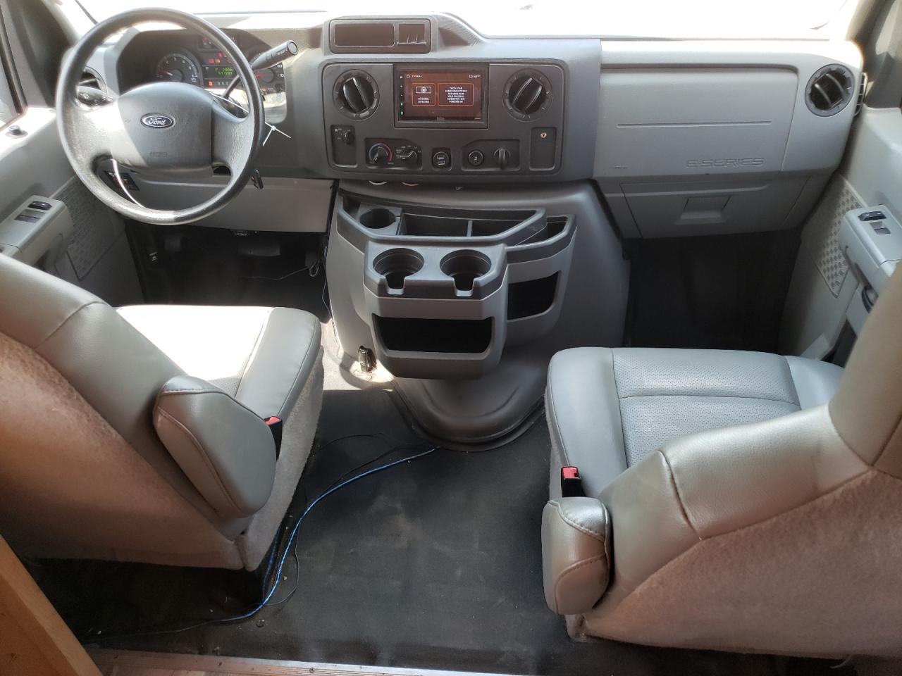 1FTNS2EWXEDA09345 2014 Ford Econoline E250 Van