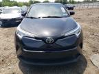 TOYOTA C-HR XLE снимка