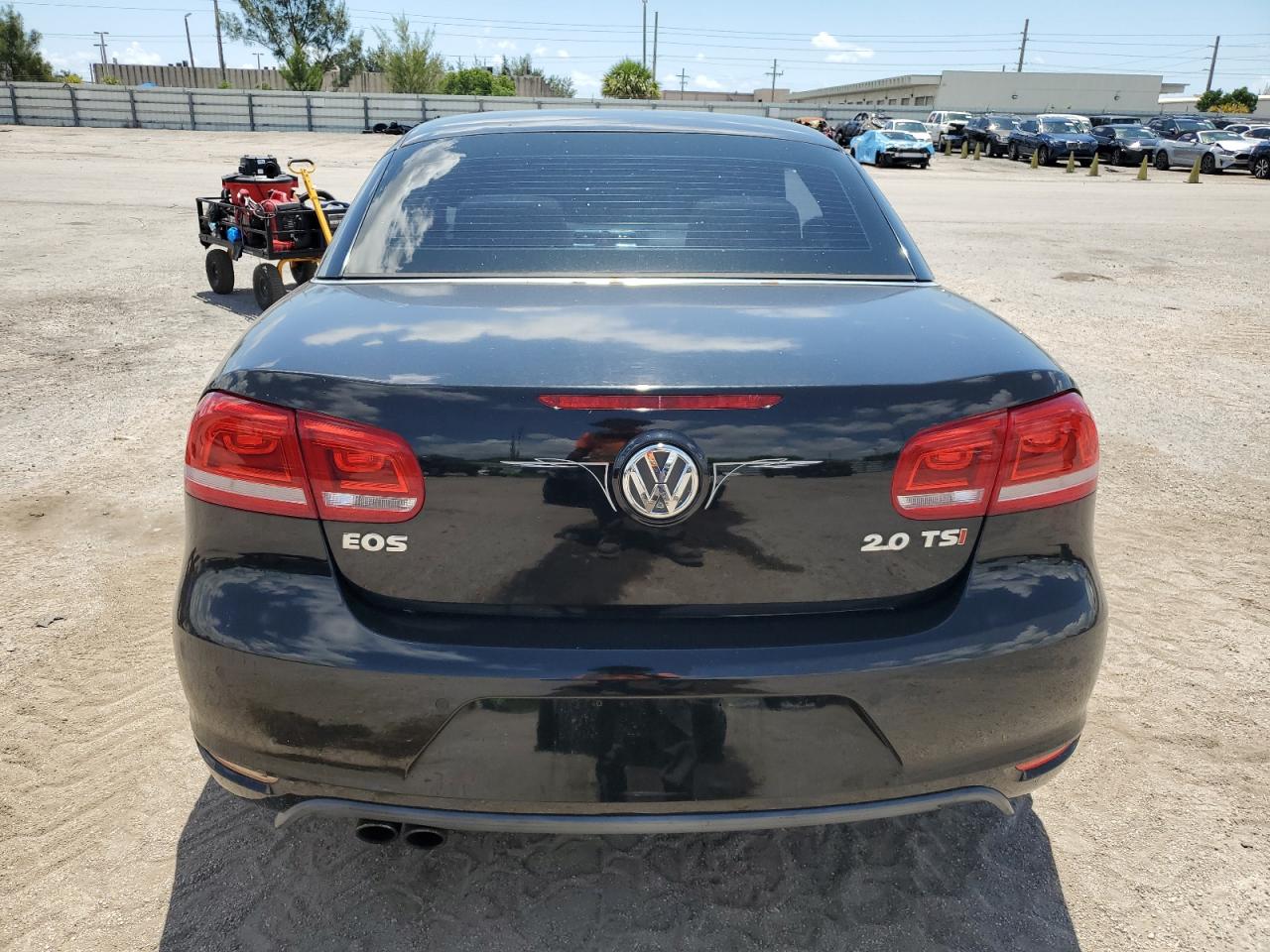 2012 Volkswagen Eos Lux vin: WVWFW7AH9CV015450