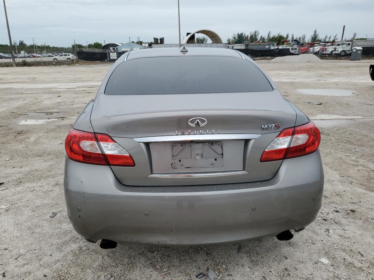 JN1BY1AP1DM512368 2013 Infiniti M37