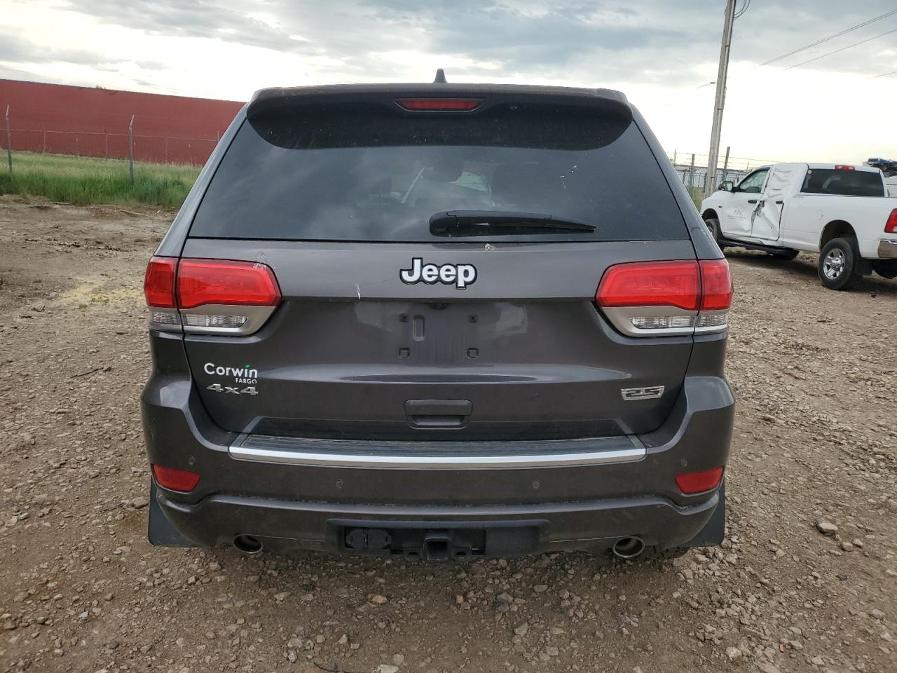 1C4RJFBT5JC140575 2018 Jeep Grand Cherokee Limited