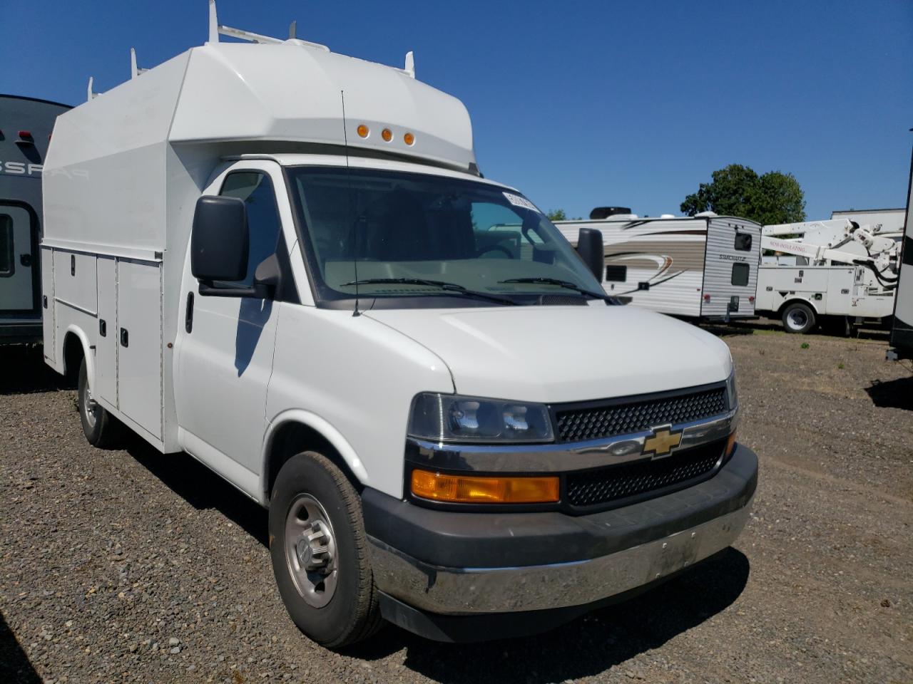 1GB0GRFG8K1371879 2019 Chevrolet Express G3500