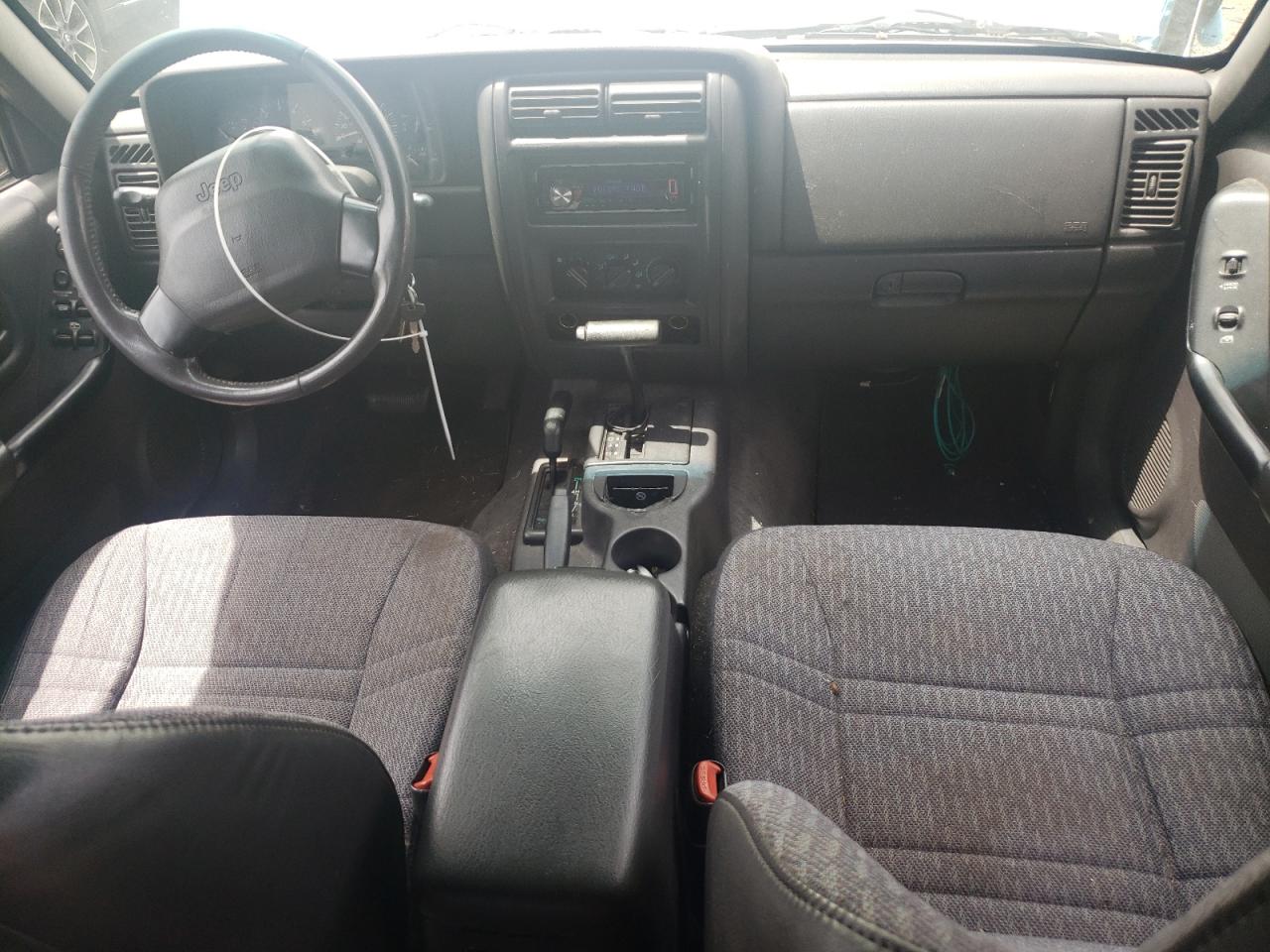 1J4FF48S4YL217609 2000 Jeep Cherokee Sport