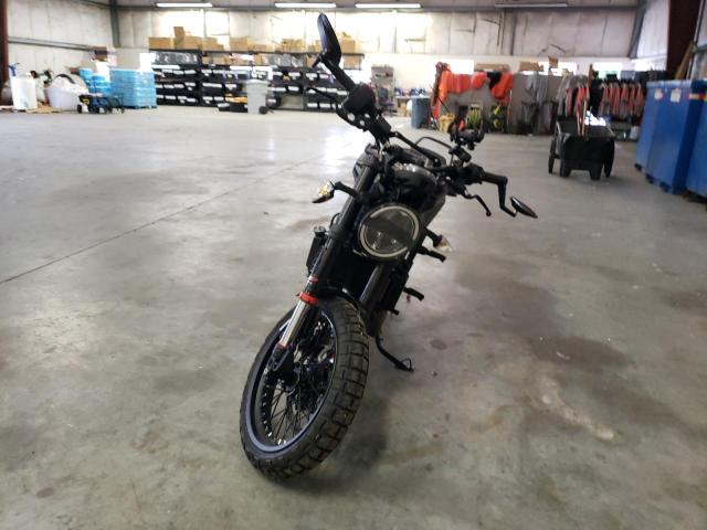 MD2JUJ404PC224173 Husqvarna Vitpilen 4 2023