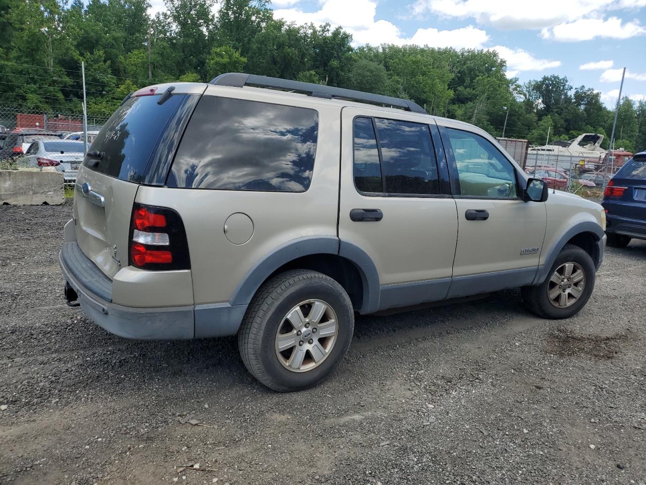 1FMEU638X6ZA00134 2006 Ford Explorer Xlt