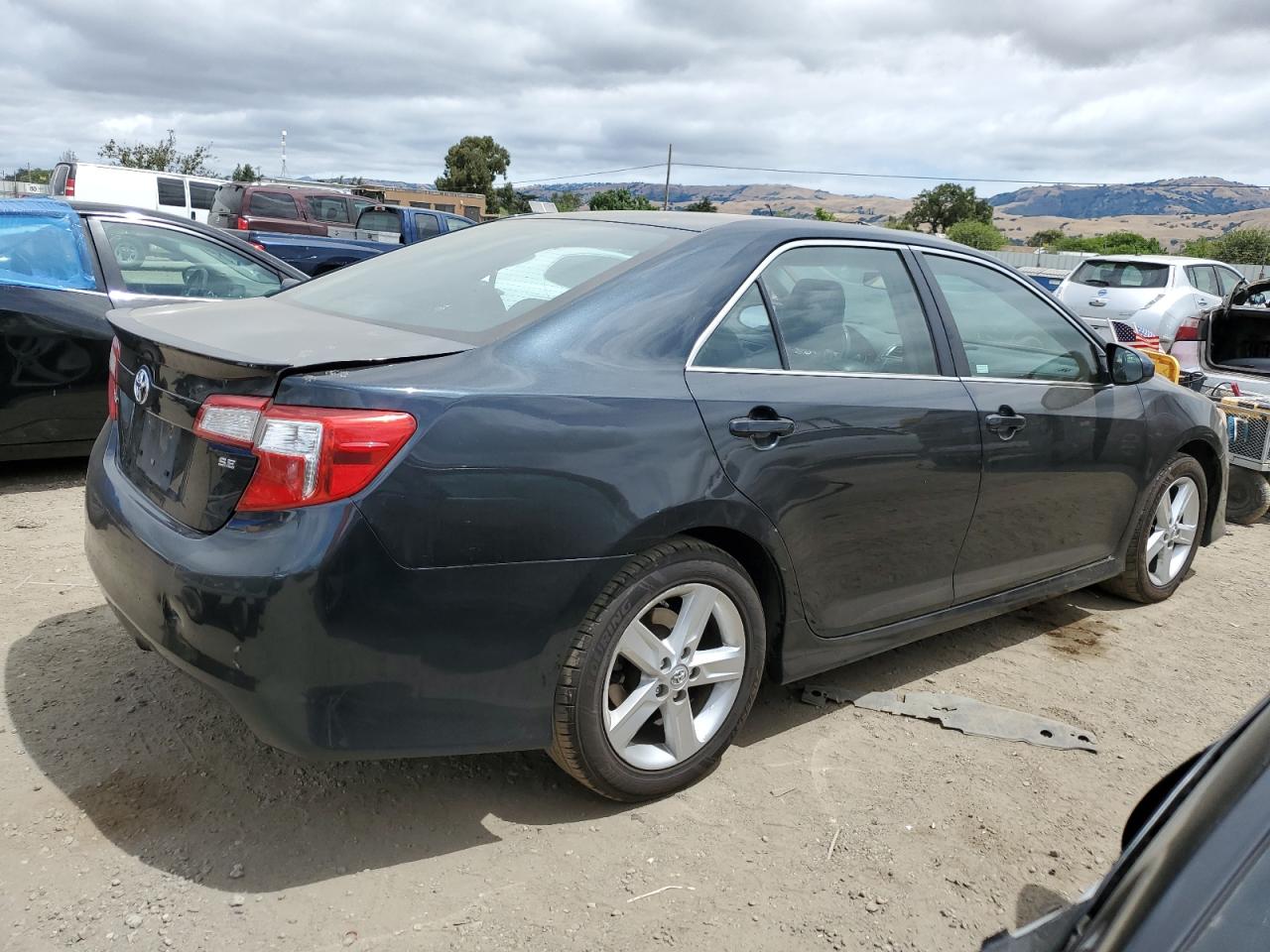 4T1BF1FK9EU779321 2014 Toyota Camry L