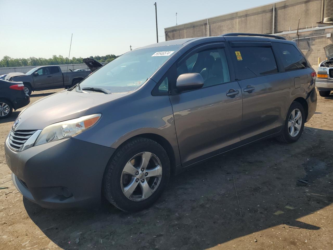 5TDKK3DC6ES507479 2014 Toyota Sienna Le