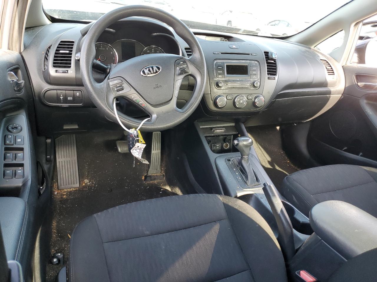 KNAFK4A60G5613938 2016 Kia Forte Lx