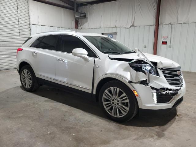 VIN 1GYKNCRSXHZ299773 2017 Cadillac XT5, Premium Lu... no.4