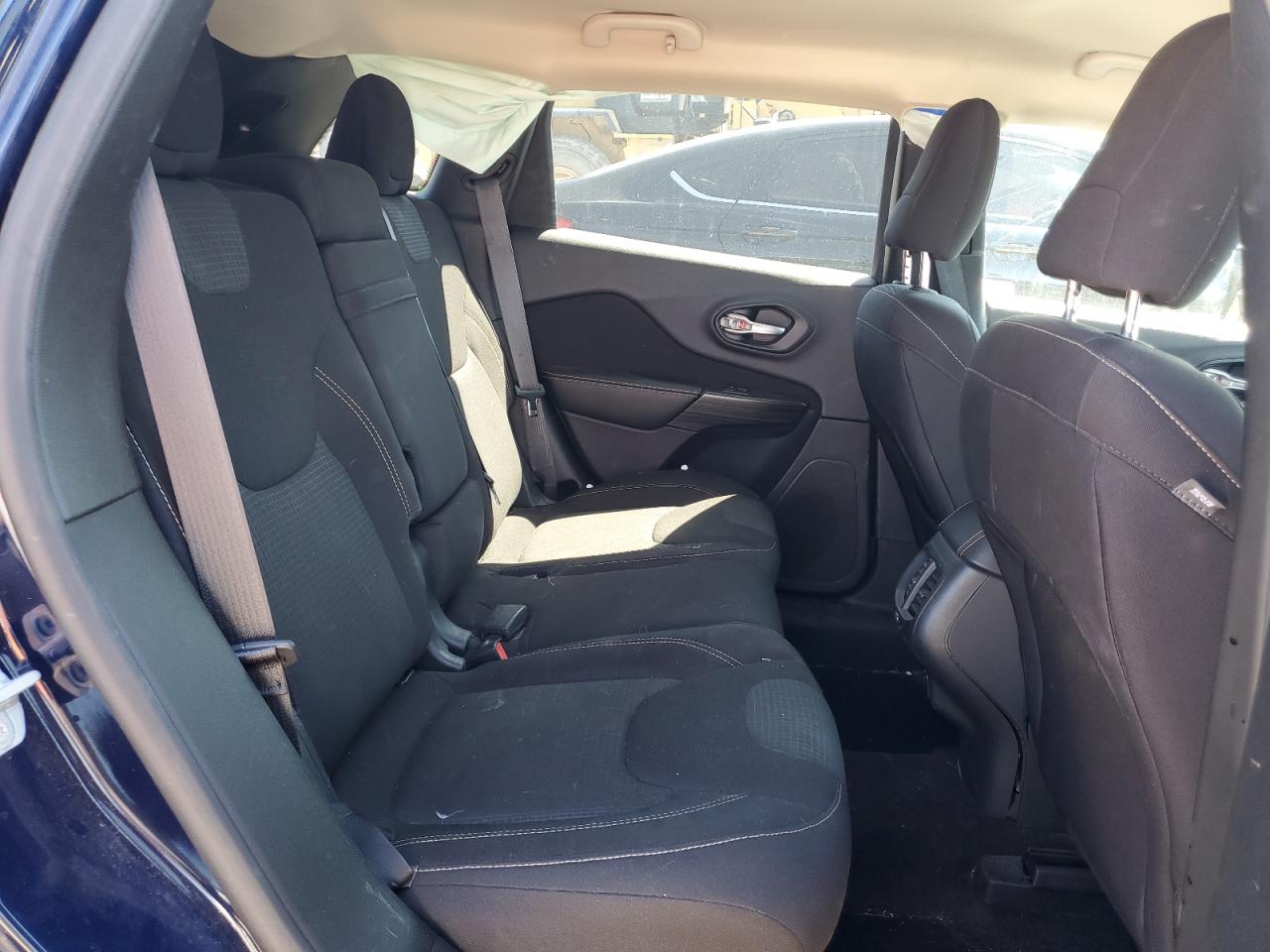 1C4PJMCB5GW255962 2016 Jeep Cherokee Latitude