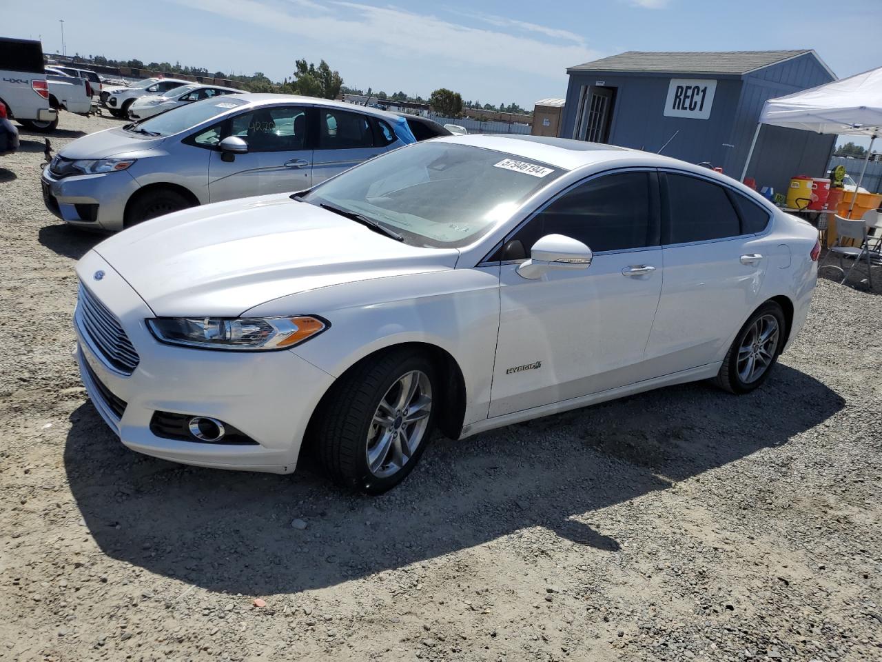 3FA6P0RU7FR245209 2015 Ford Fusion Titanium Hev