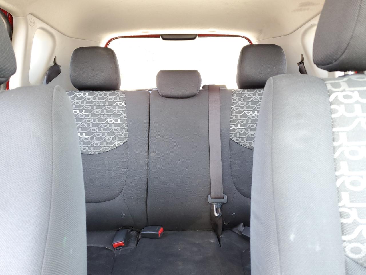 KNDJT2A22B7272356 2011 Kia Soul +