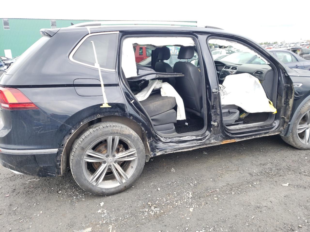 3VV4B7AX8KM096977 2019 Volkswagen Tiguan Sel Premium