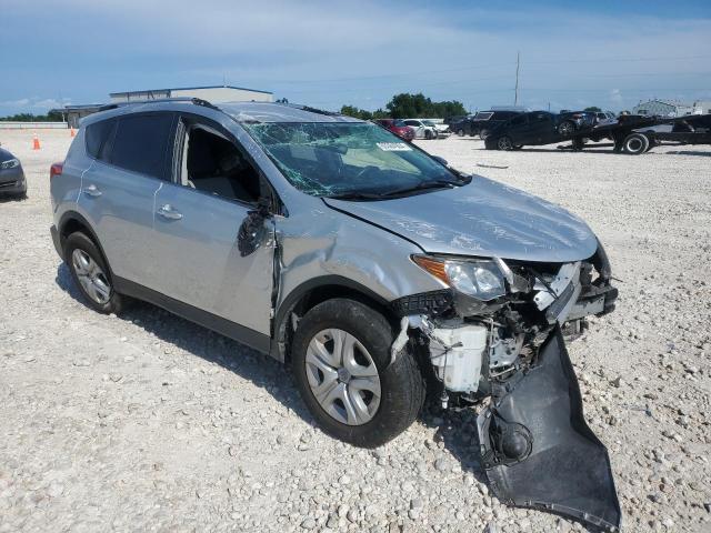 VIN JTMBFREV3FJ037773 2015 Toyota RAV4, LE no.4