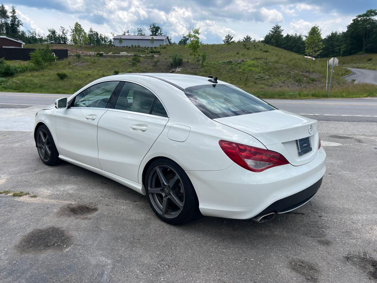 2014 Mercedes-Benz Cla 250 vin: WDDSJ4EB6EN050263