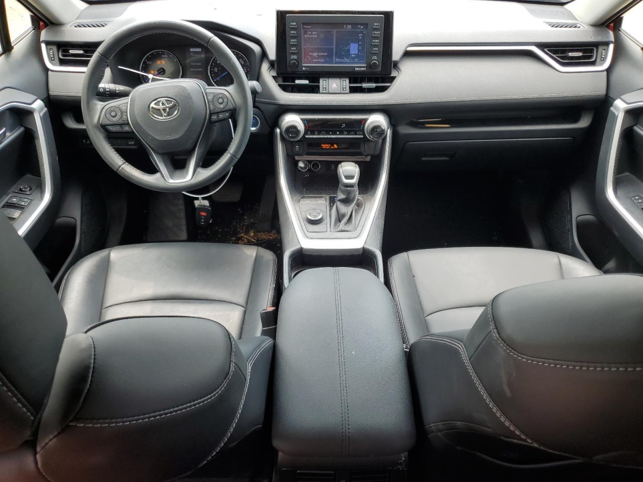 2021 Toyota Rav4 Xle Premium vin: JTMB6RFV5MD045822