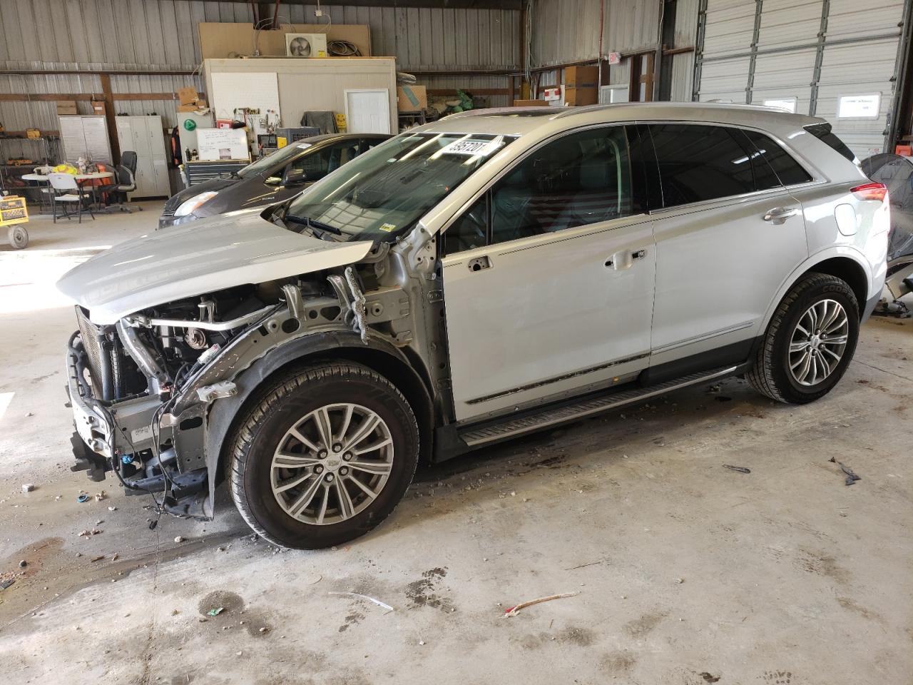 1GYKNBRSXHZ109772 2017 Cadillac Xt5 Luxury