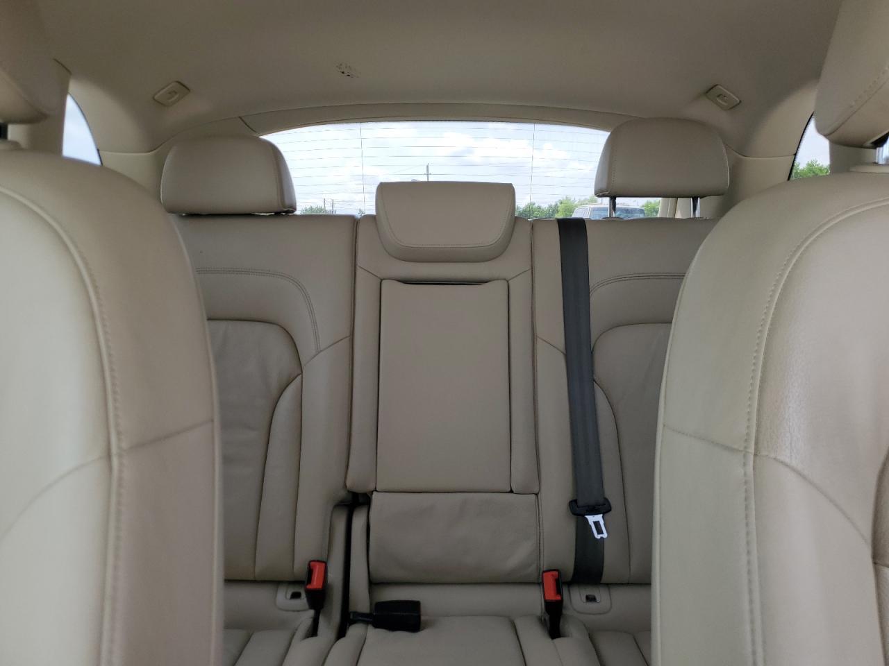 WA1CFAFP3EA042535 2014 Audi Q5 Premium