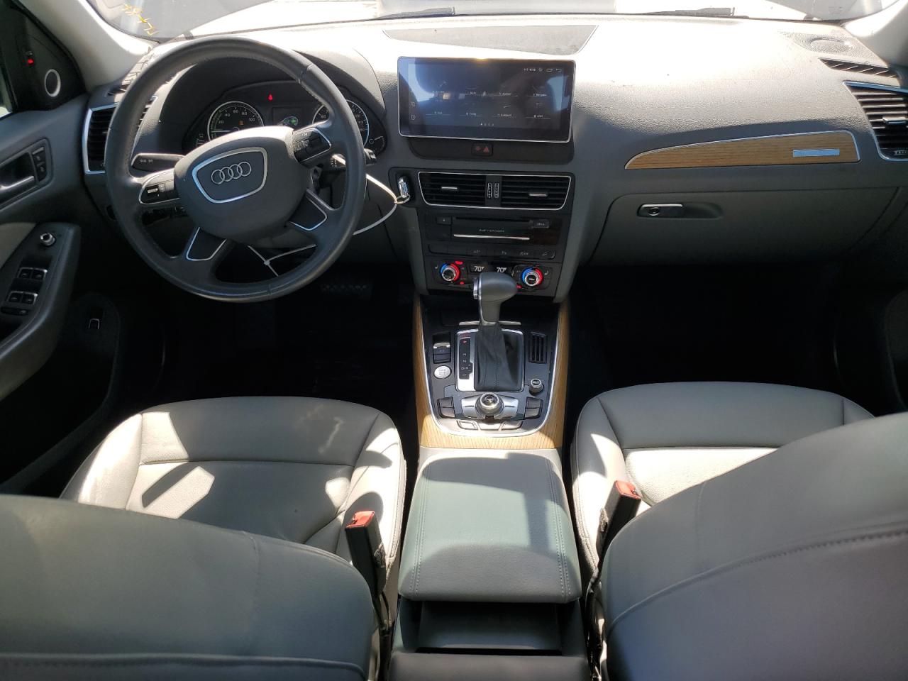 WA1C8AFP0DA044946 2013 Audi Q5 Premium Hybrid