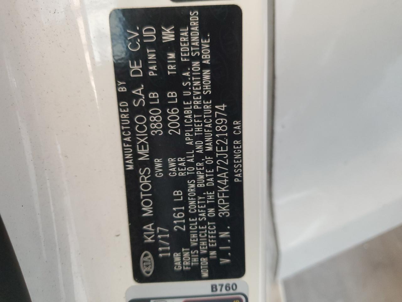 3KPFK4A72JE218974 2018 Kia Forte Lx