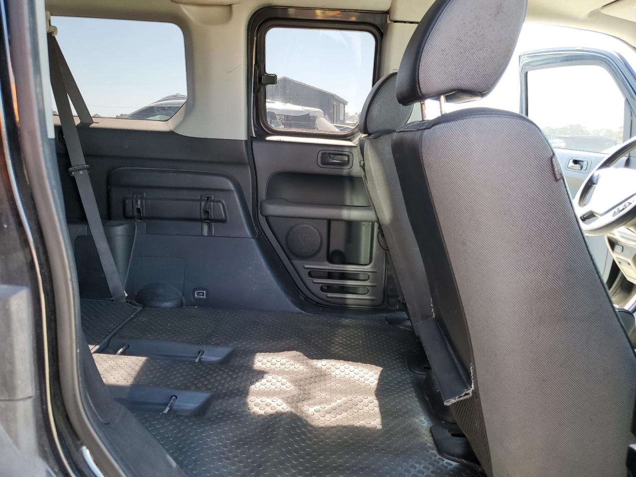 5J6YH28675L006944 2005 Honda Element Ex