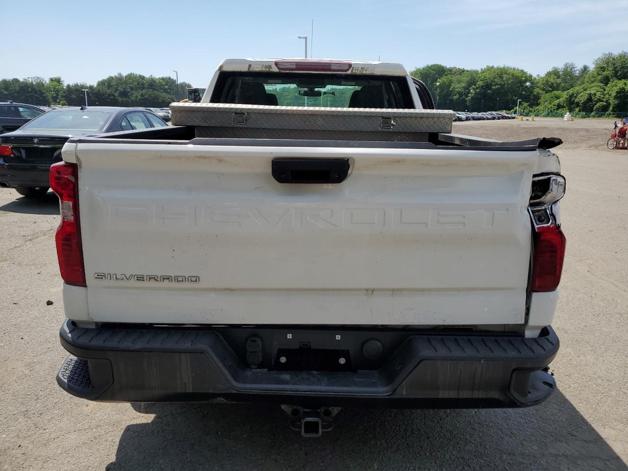 2020 Chevrolet Silverado K1500 vin: 1GCRYAEHXLZ316283