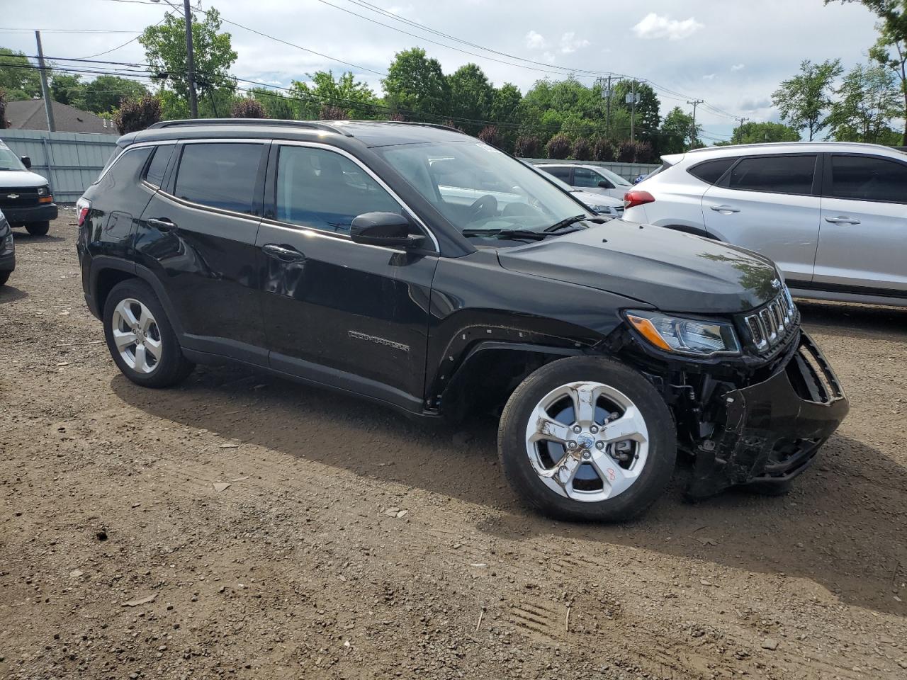 3C4NJDBB7LT132379 2020 Jeep Compass Latitude