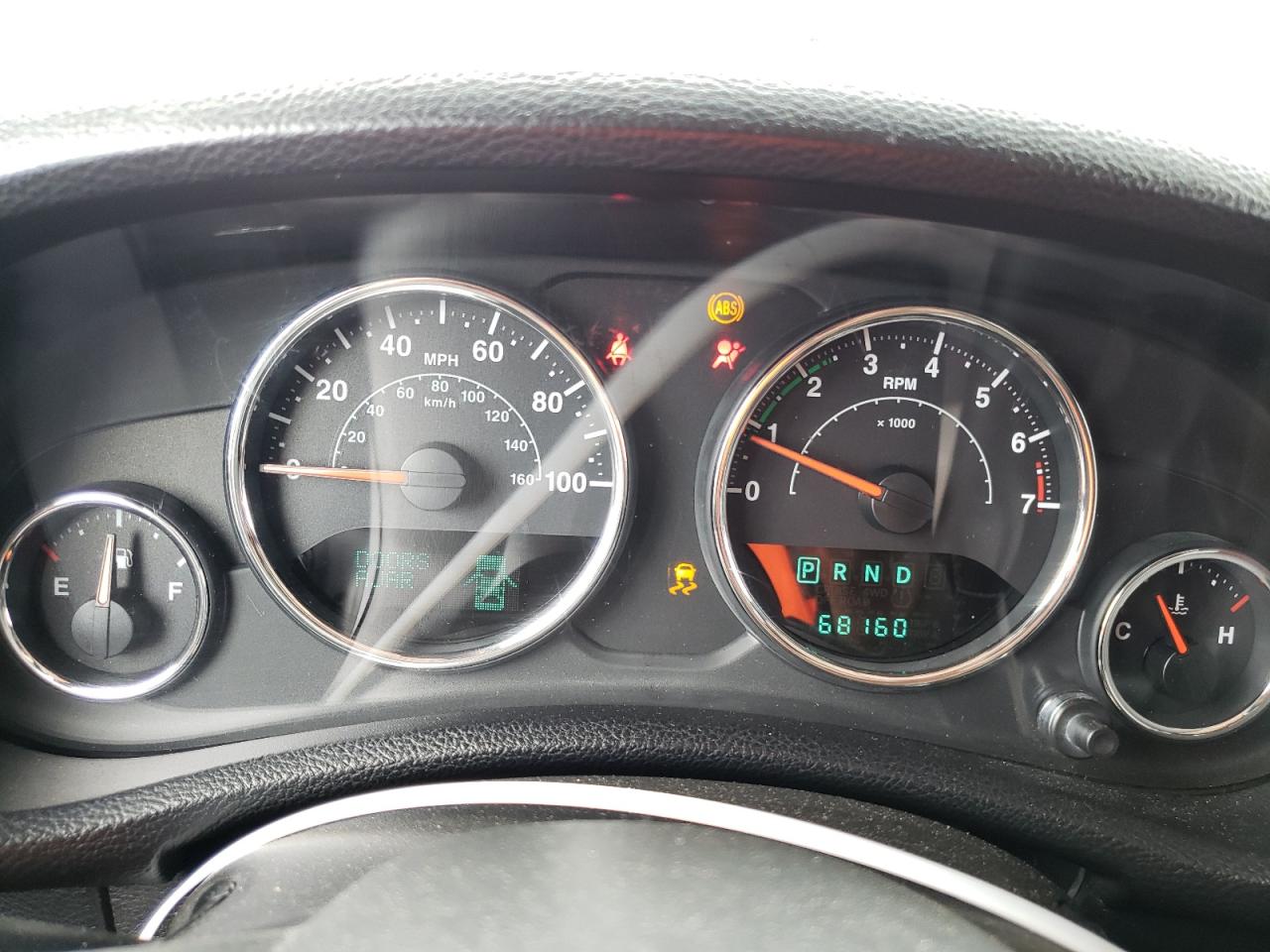 1C4HJWDGXEL241290 2014 Jeep Wrangler Unlimited Sport