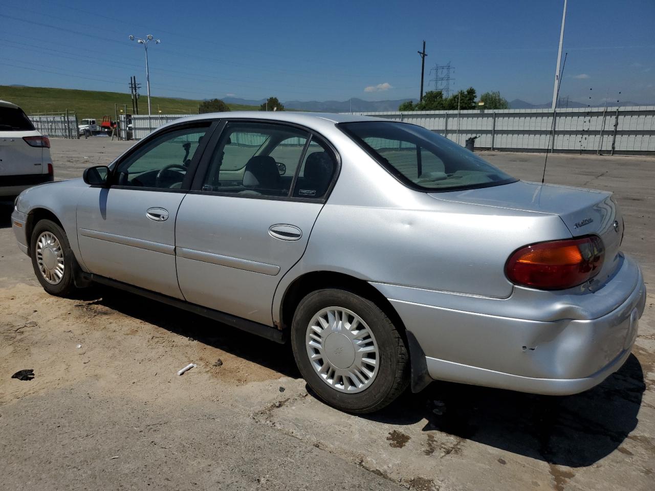 1G1ND52J016125228 2001 Chevrolet Malibu