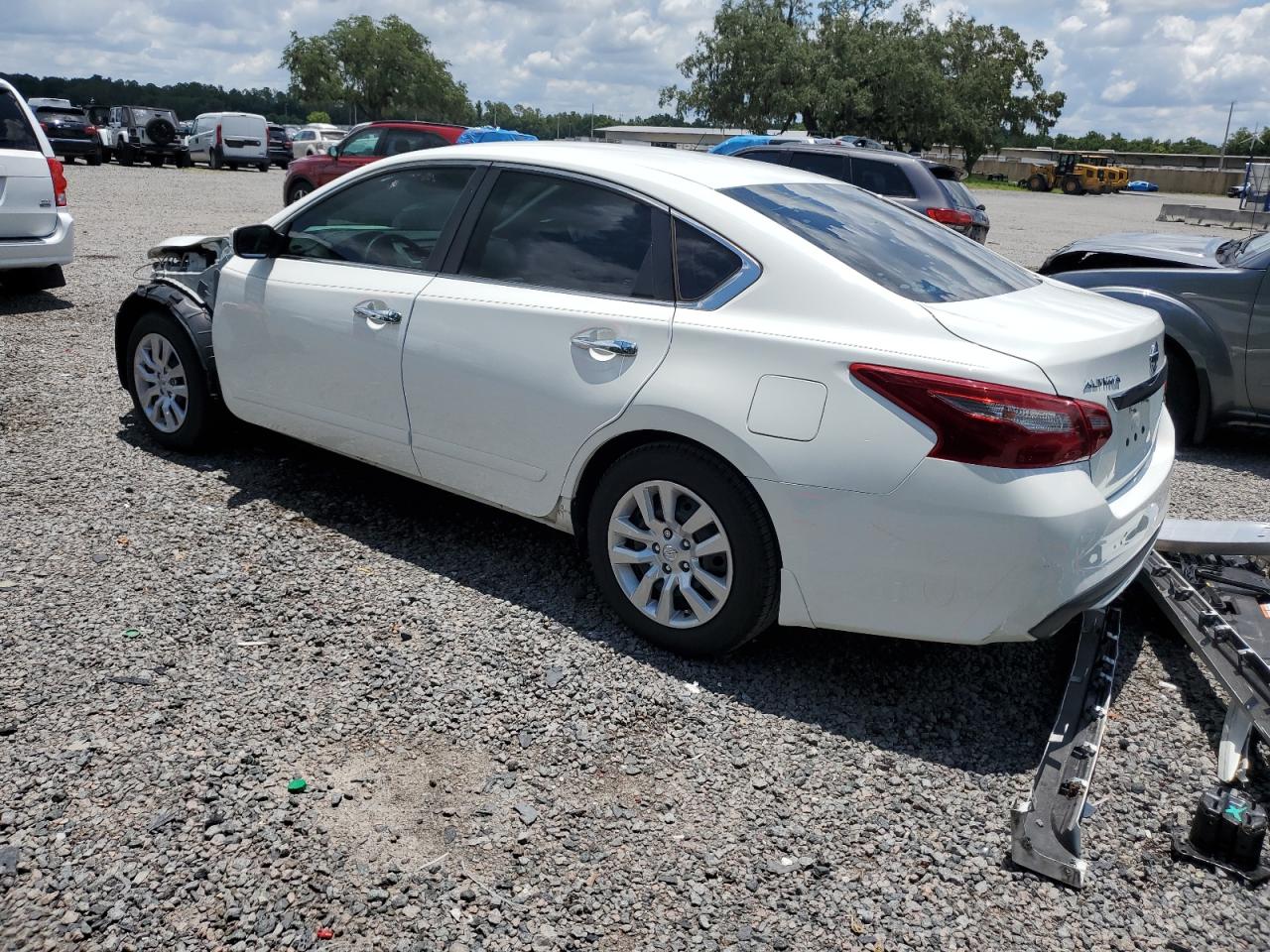 1N4AL3AP7JC221920 2018 Nissan Altima 2.5