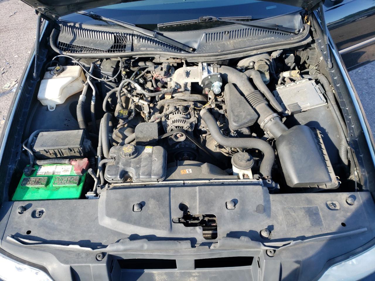 2LNBL8EV3BX765495 2011 Lincoln Town Car Executive L