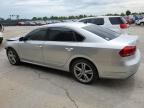 VOLKSWAGEN PASSAT SEL photo