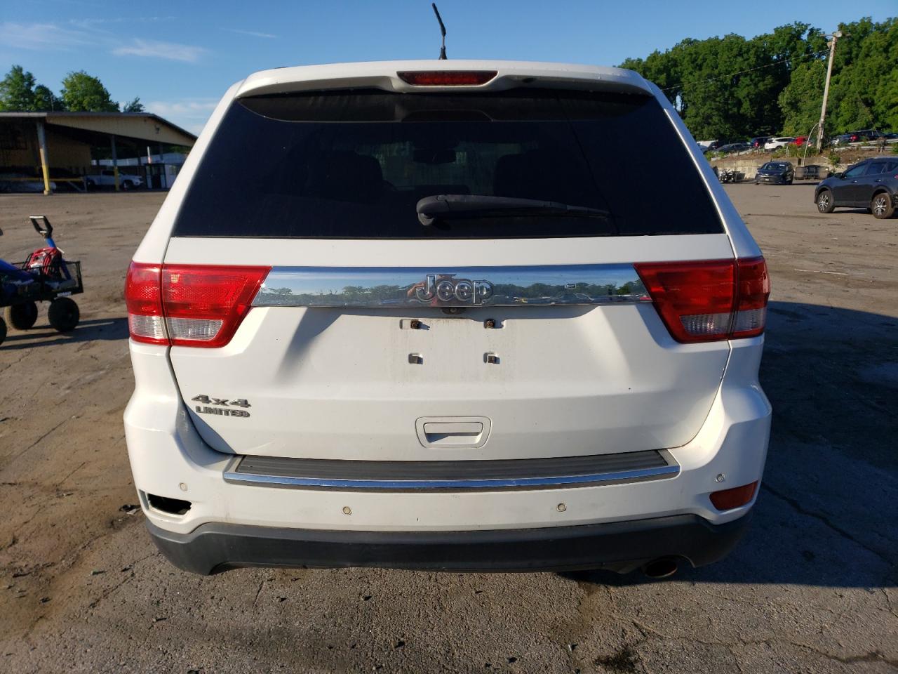 1C4RJFBG3DC580477 2013 Jeep Grand Cherokee Limited