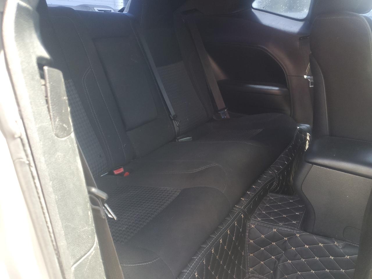 2C3CDZBT6GH202199 2016 Dodge Challenger R/T