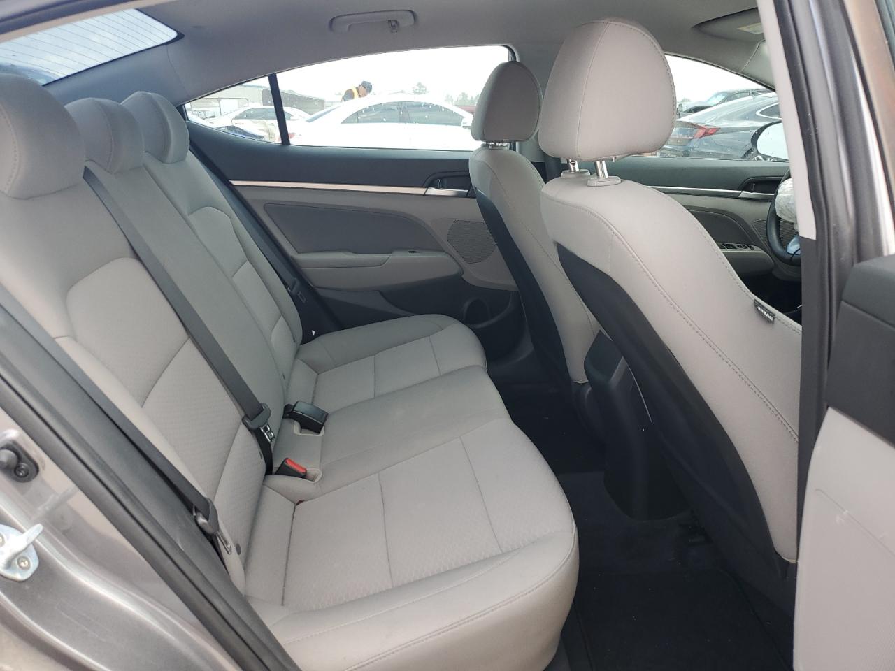 5NPD84LF0KH470245 2019 Hyundai Elantra Sel