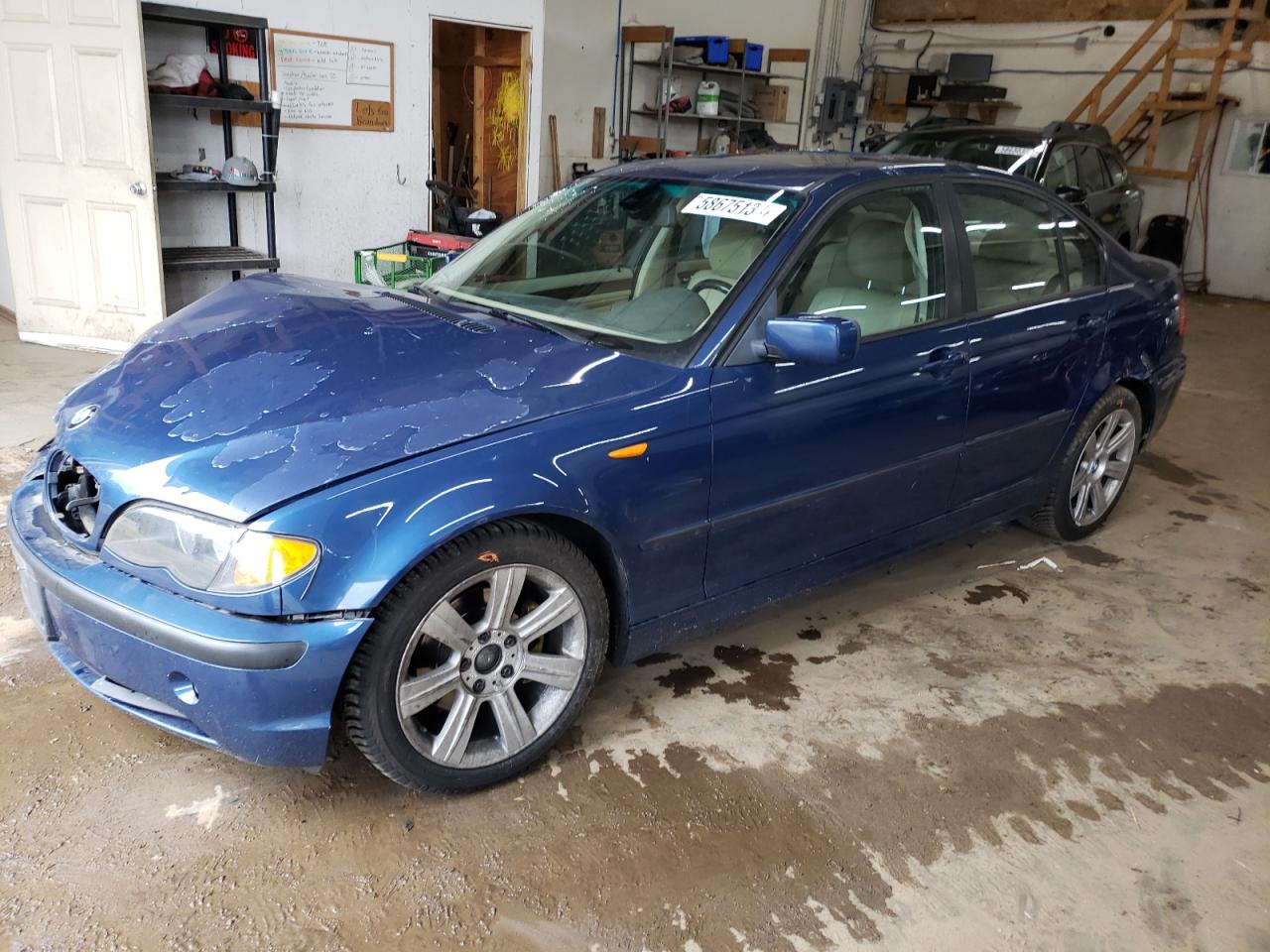 WBAET37403NJ25902 2003 BMW 325 I